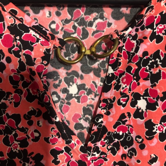 Jones New York Pink and Black Floral Tank - Picture 2 of 5